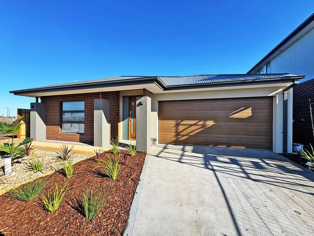 White Knight Estate Agents presents the &apos; BRAND NEW FAMILY HOME &apos;