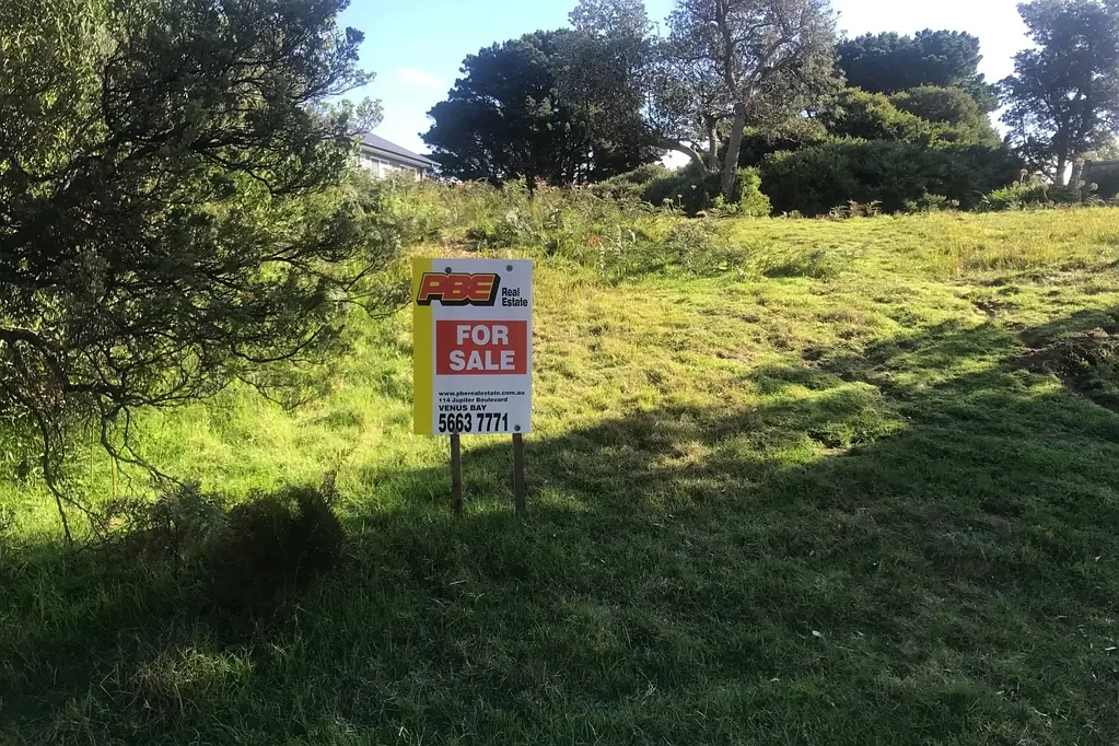Venus Bay Elevated Coastal Land that is Flat