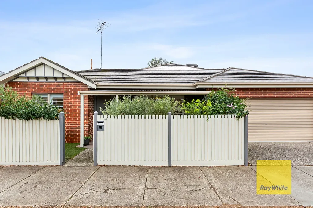 46 Reynolds Road, Belmont, VIC 3216