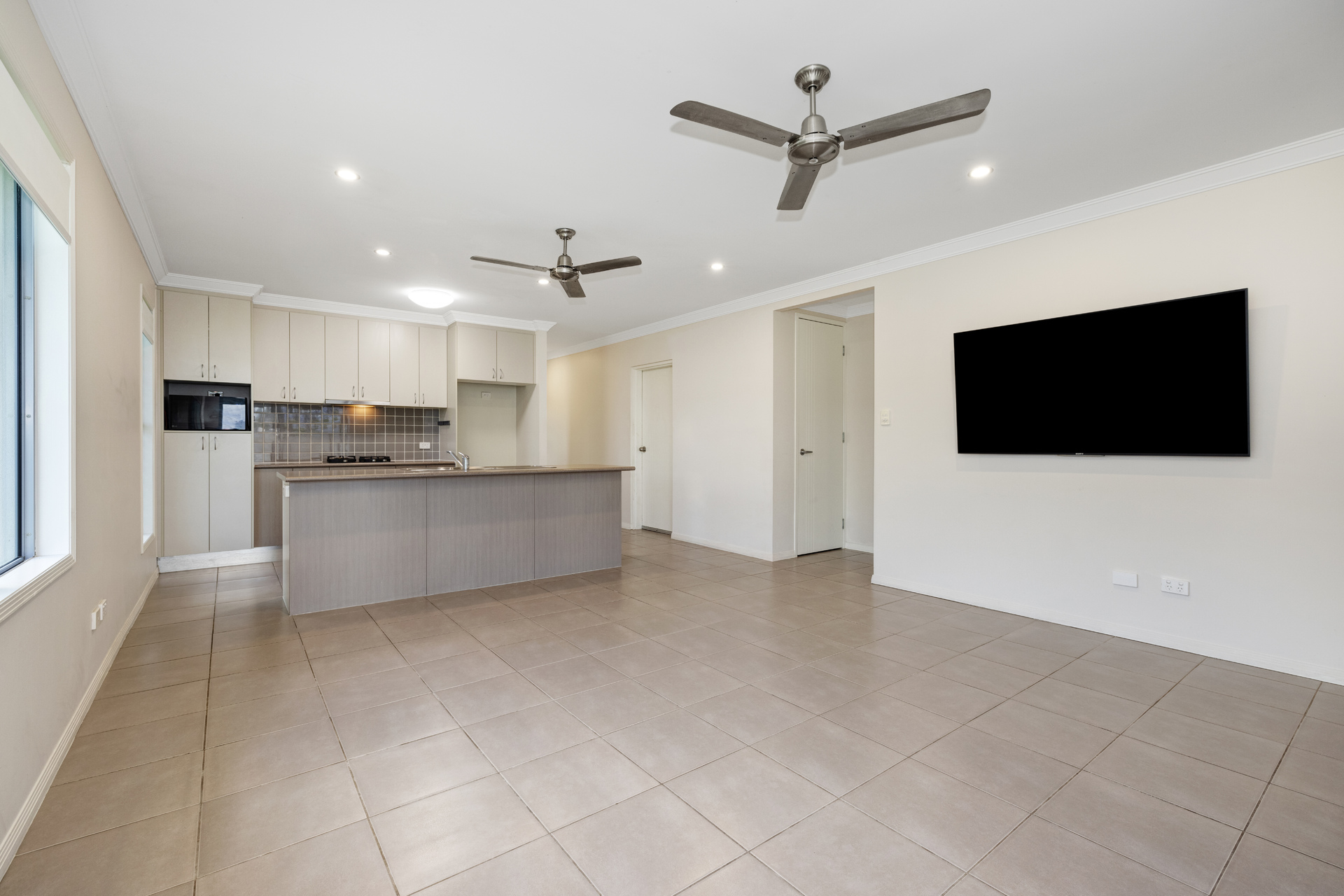 34 BULLA PL, KELSO QLD 4815, 0 Schlafzimmer, 0 Badezimmer, House