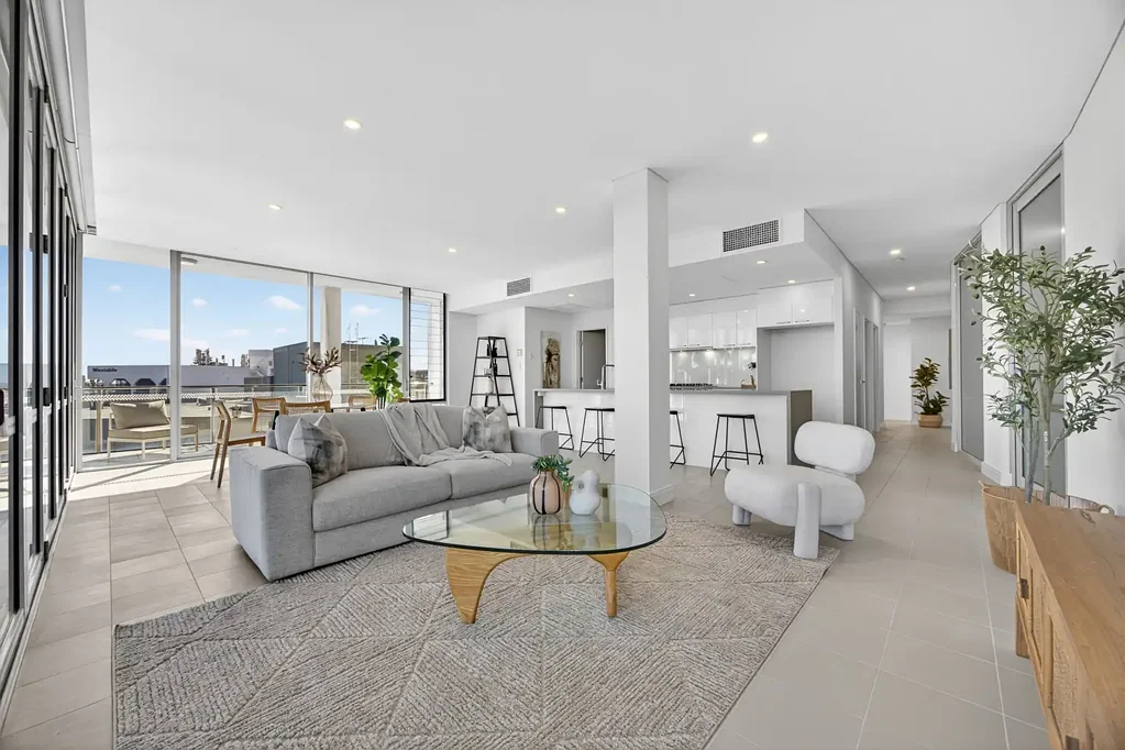 West Perth 3房  Uninterrupted Kings Park Views Full Floor Living