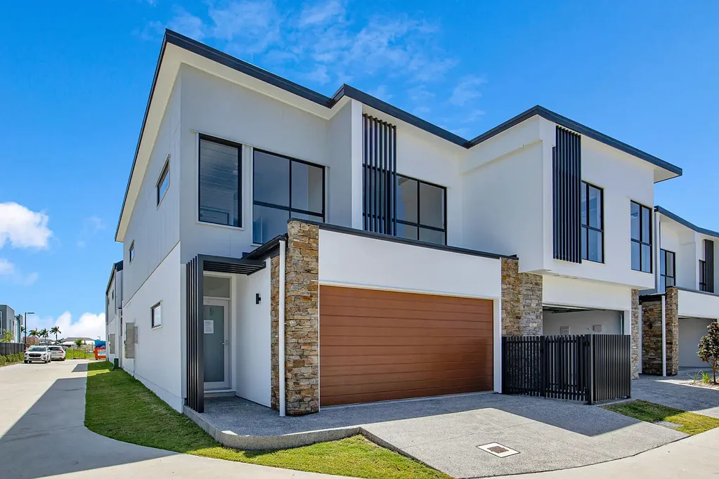22/2 Lyra Avenue, Hope Island, QLD 4212