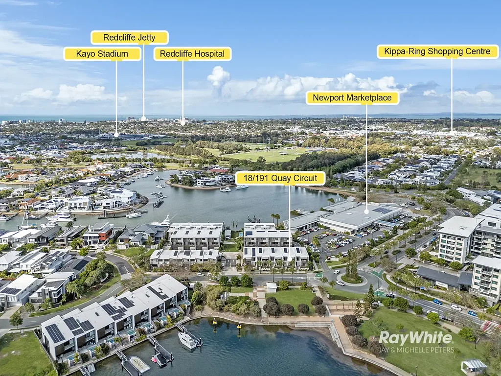 Newport 3कमरा Luxury, Lifestyle & Location - The Complete Coastal Package!