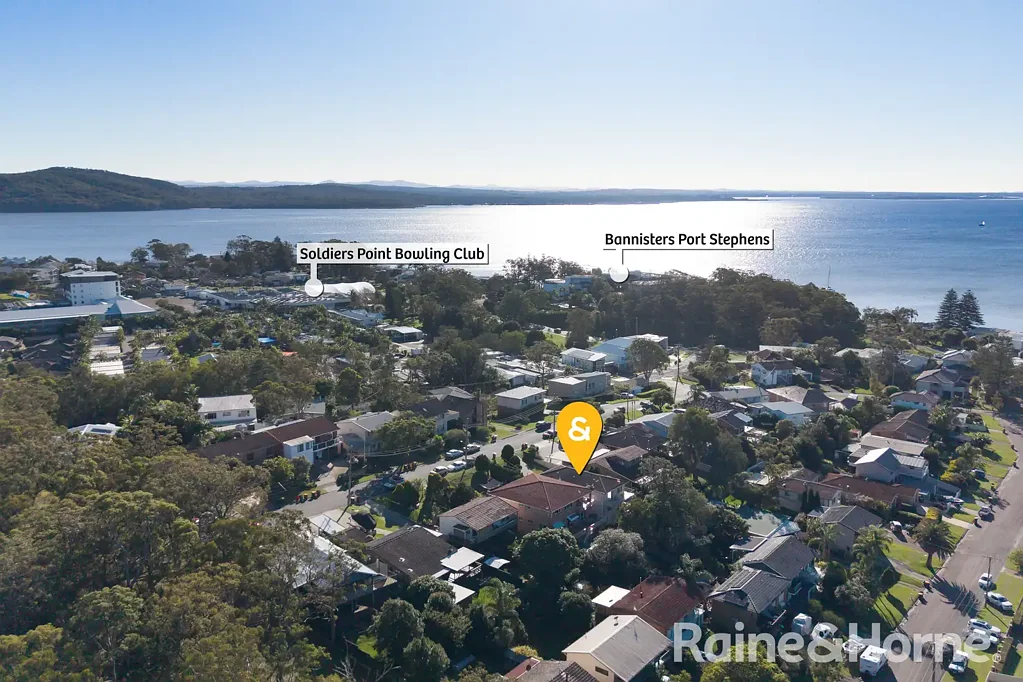Salamander Bay 4房  Wake Up to the View, Walk to the Water
