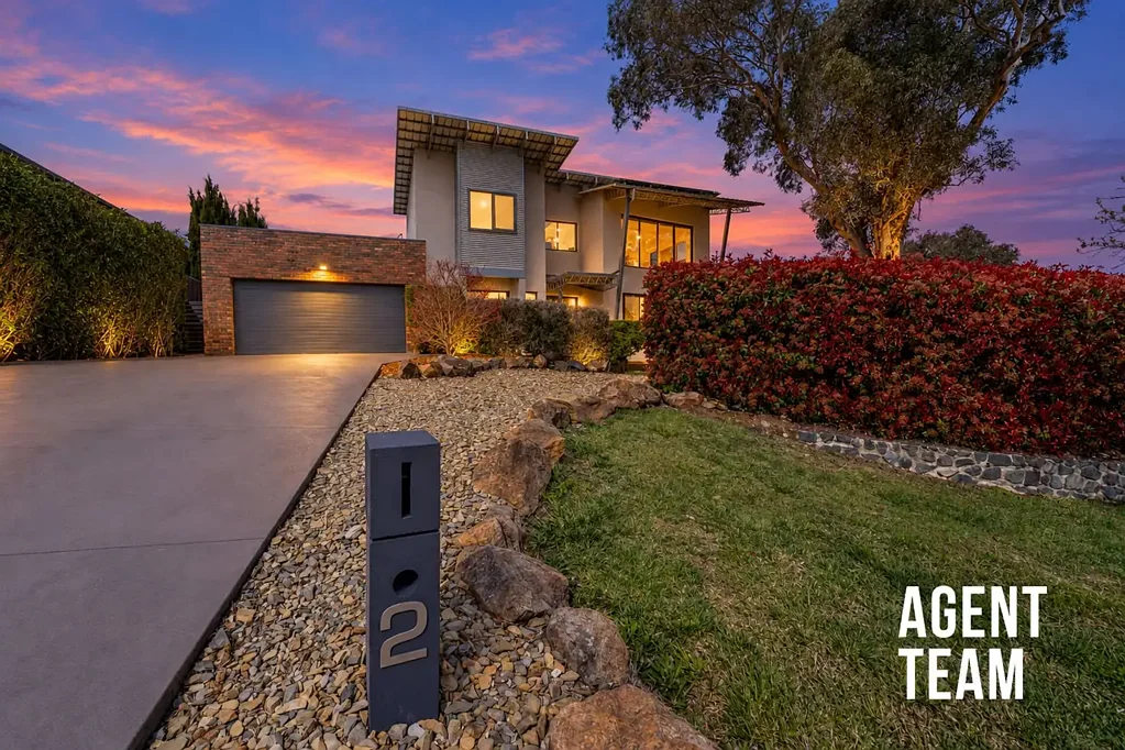 Dunlop 4 Slaapkamer A Home Like No Other – Soaring Spaces, Spectacular Views & Architectural Design