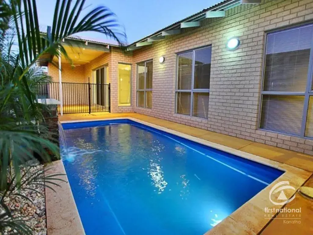 STUNNING 3 x 2 WITH POOL & GARAGE