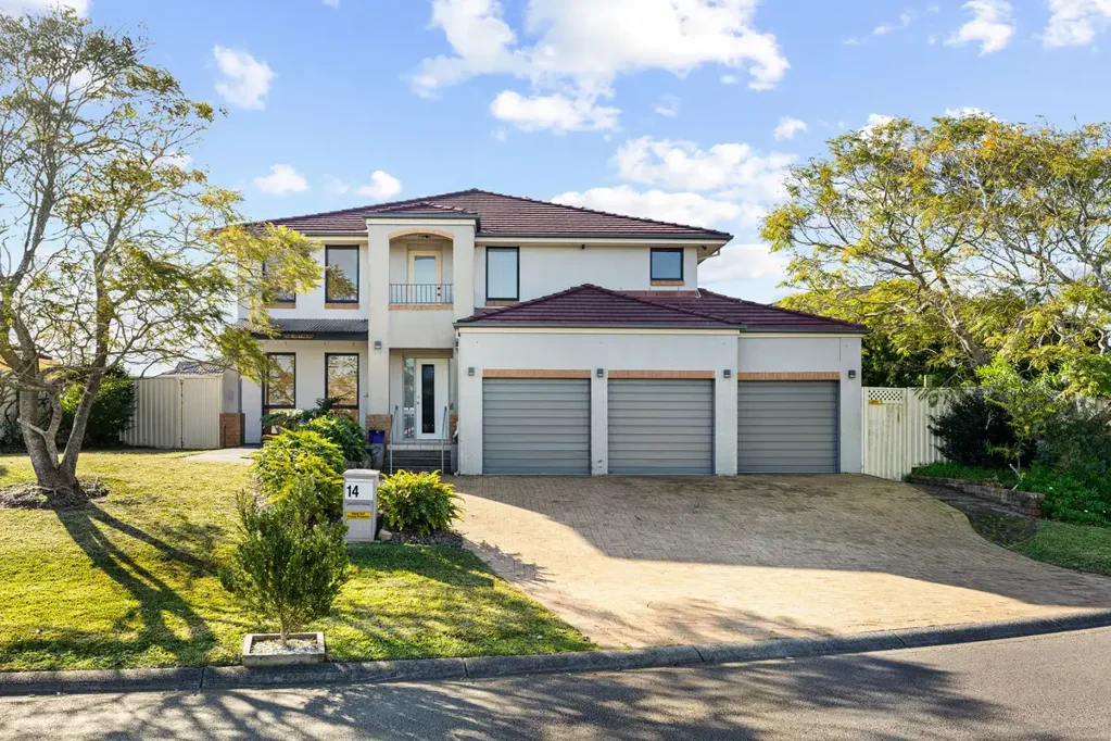 14 Watanga Crescent, Wyee Point, NSW 2259