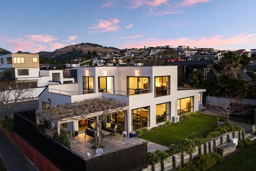 Westmorland 3ਬੈੱਡਰੂਮ Perfectly Poised Hill Living