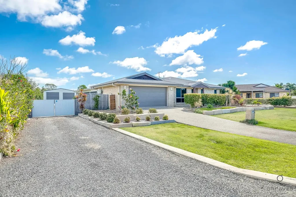 Innes Park 4ਬੈੱਡਰੂਮ Acreage Living Meets Coastal Lifestyle
