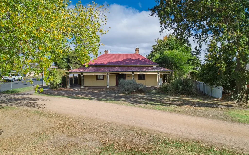 8 Ware Street, Camperdown, VIC 3260