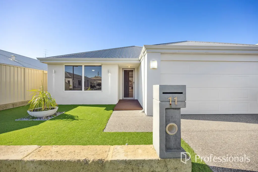 11 Coppin Place, Australind, WA 6233