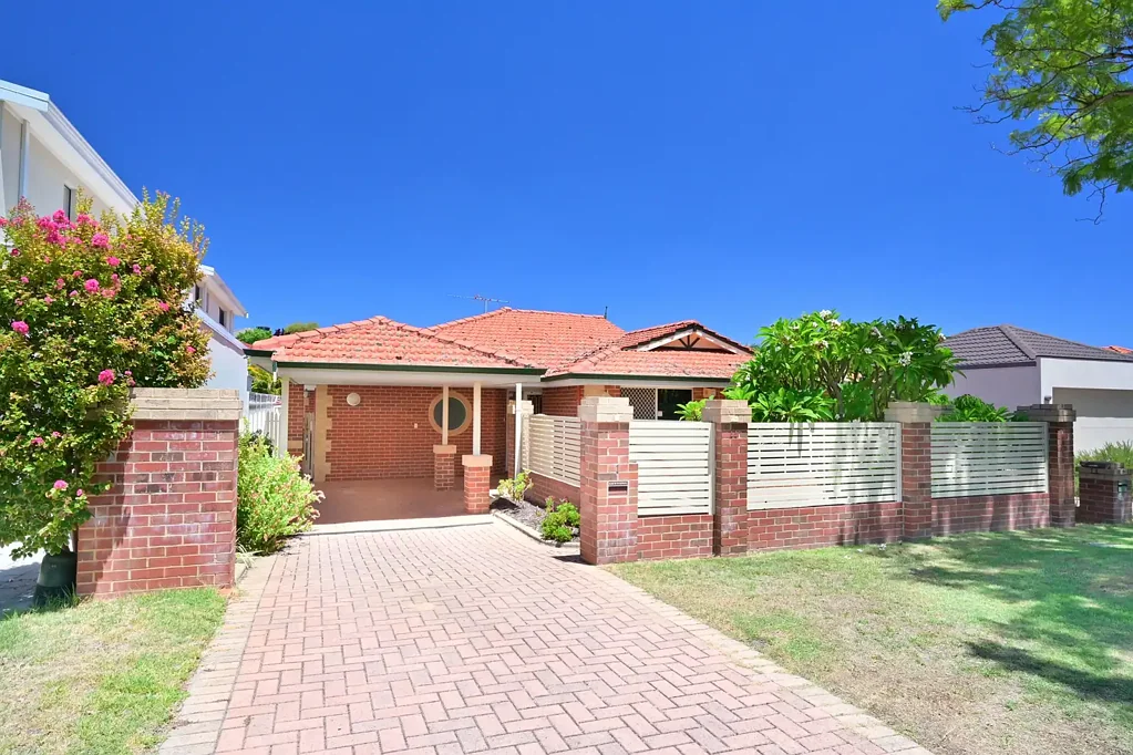 1/11 Houston Avenue, Dianella, WA 6059