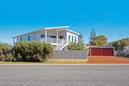 38 Weston Street, Cervantes