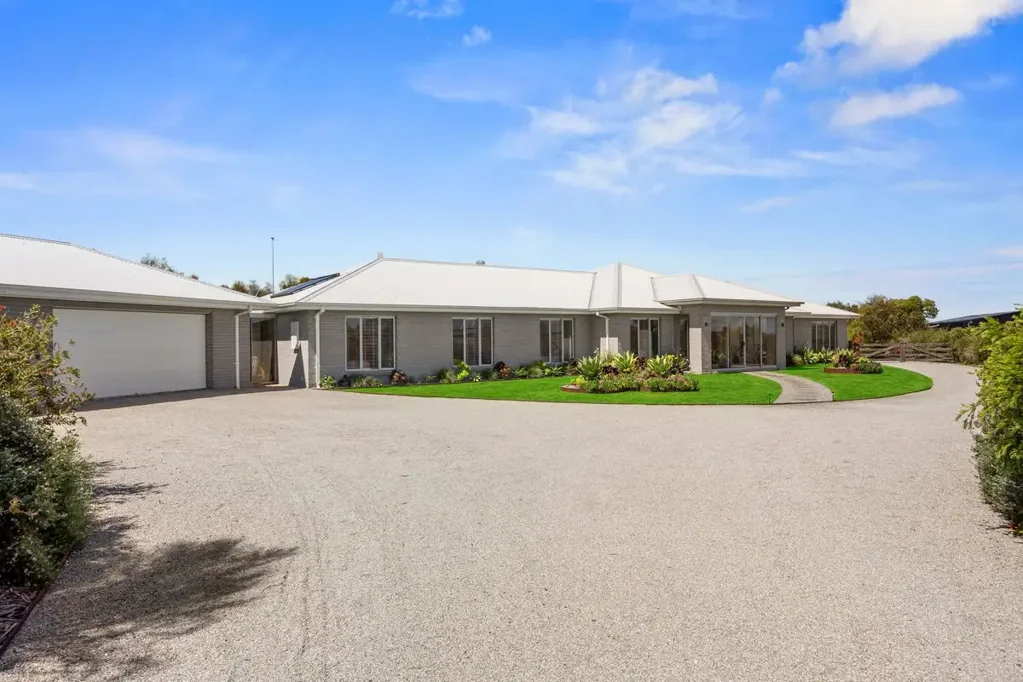 Moriac 4ห้องนอน SIMPLY STUNNING HINTERLAND ACREAGE