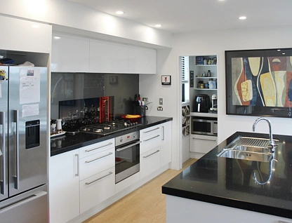 7 Maclaren Road, 1578, Canterbury, 4房, 2浴, 整租独立别墅