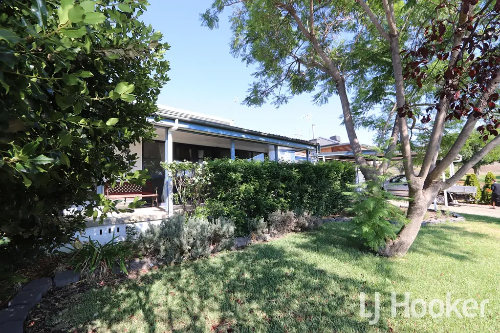 Private Family Home on Ross Hill