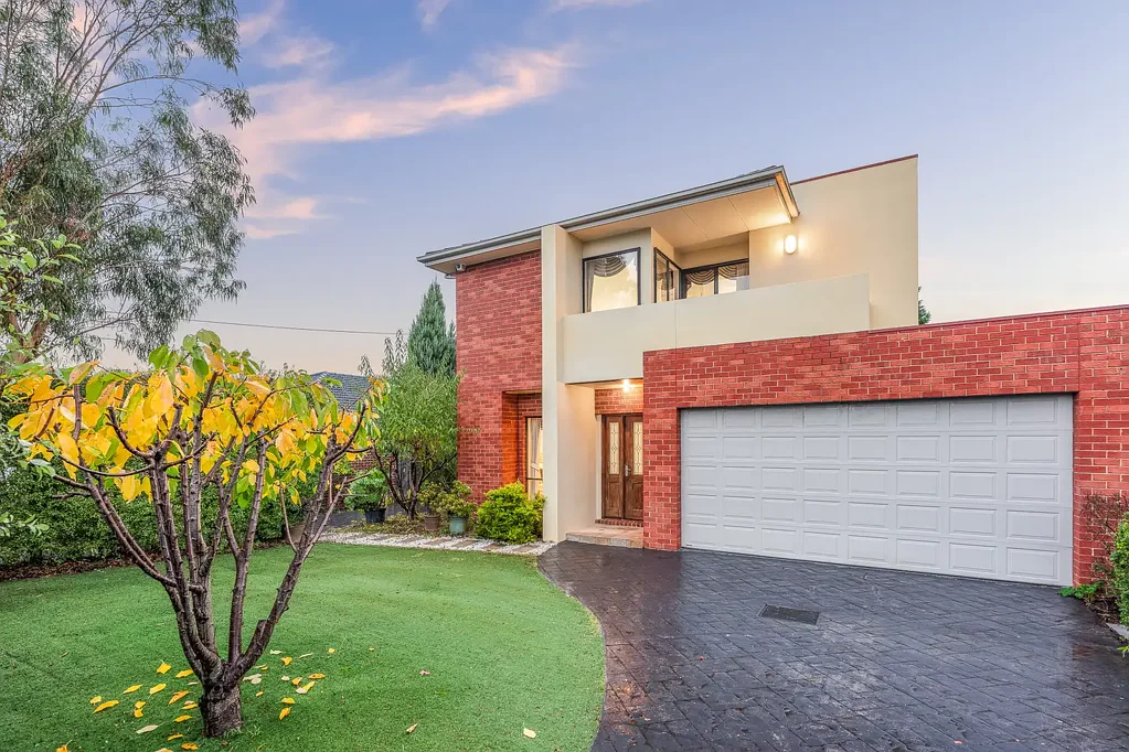 Donvale 4 Bedroom Quality and Space in East Doncaster Secondary Zone