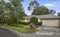 2 Michael Lane, Mount Evelyn