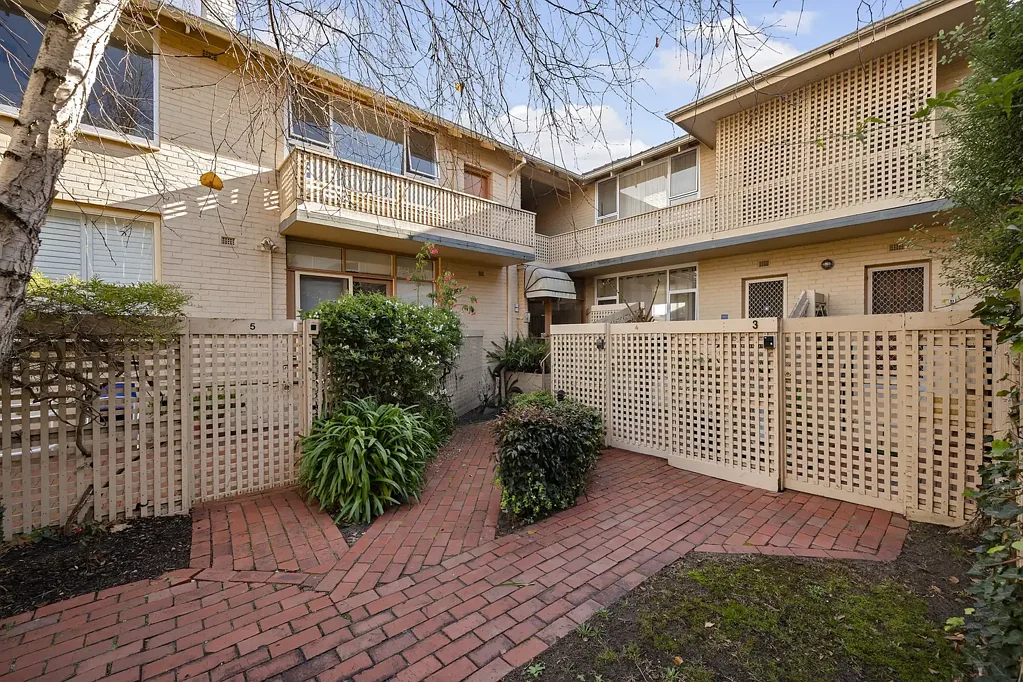 Spacious and Refreshed - The Ultimate Bayside Bliss!