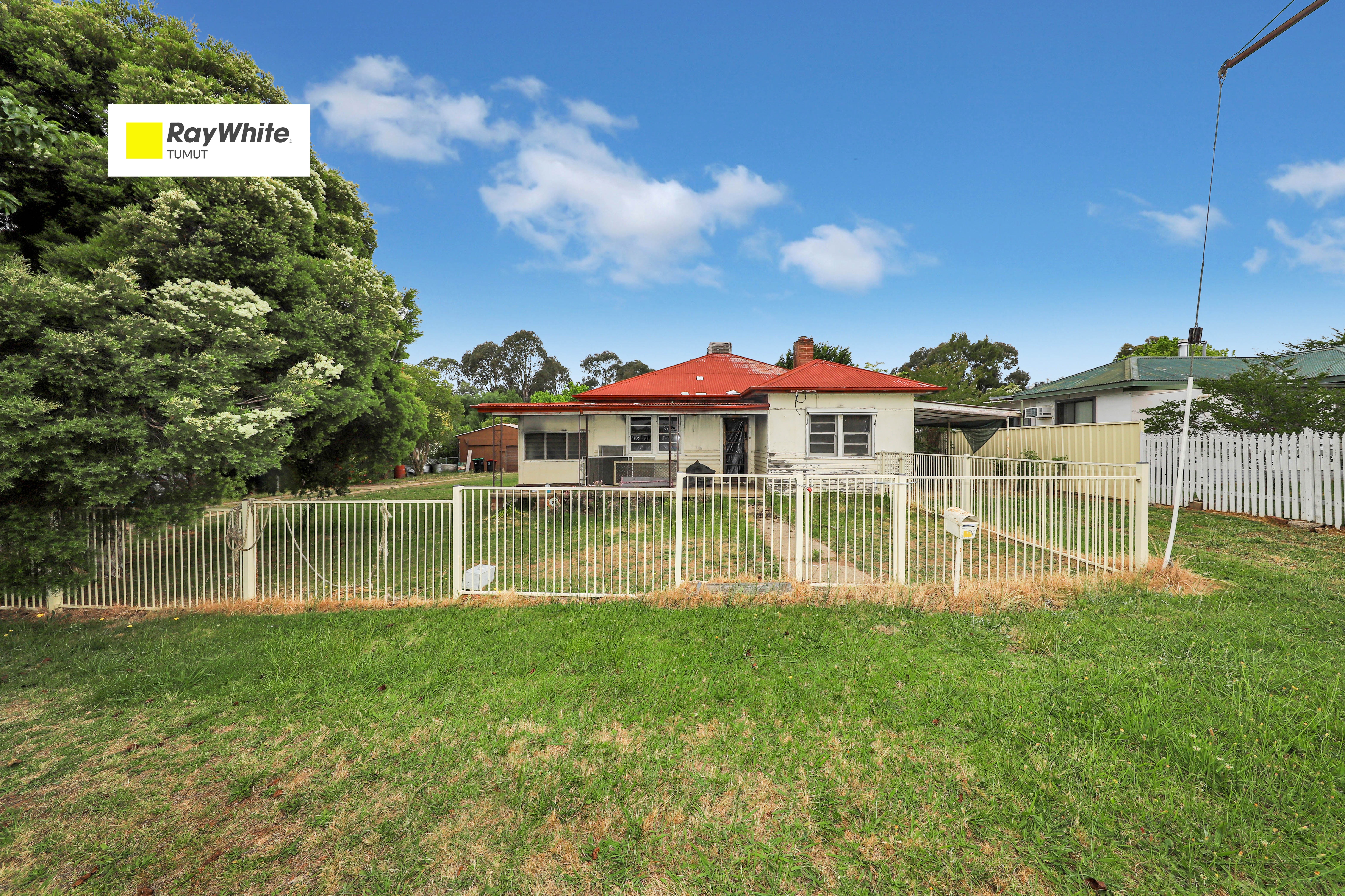 44 BROUGHTON ST, TUMUT NSW 2720, 0 Schlafzimmer, 0 Badezimmer, House