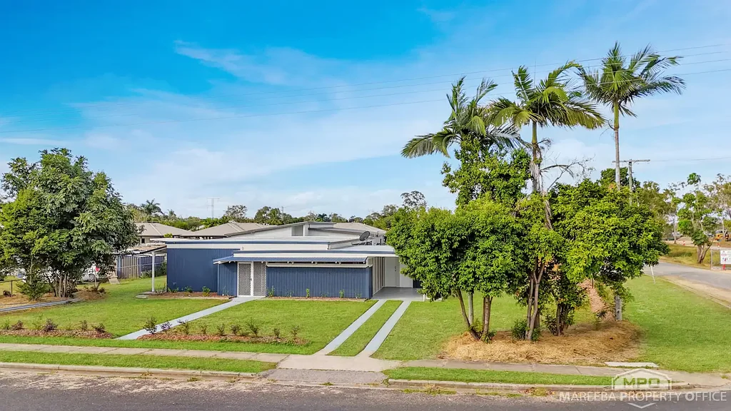 Mareeba 3 Bedroom UPDATED FAMILY HOME, CONVENIENT LOCATION