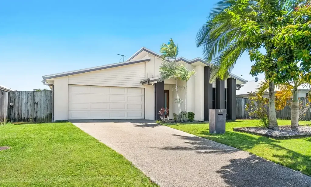 4 Bedroom family home in Royal Sands
