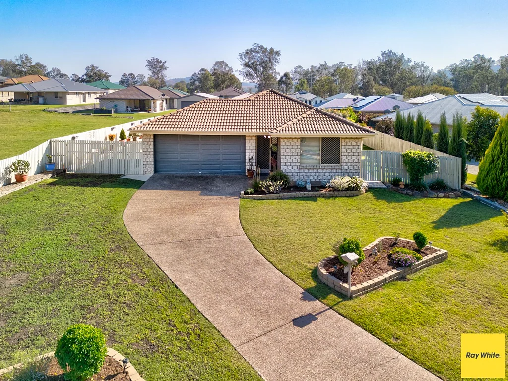 6 Keeley Place, Esk, QLD 4312