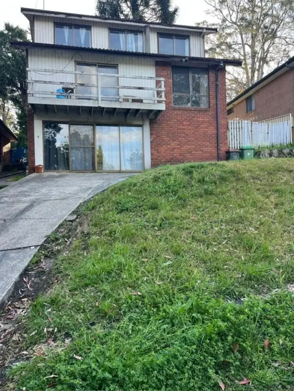 House and independent Studio for Rent