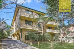 4/209 Hawkesbury Road, Westmead