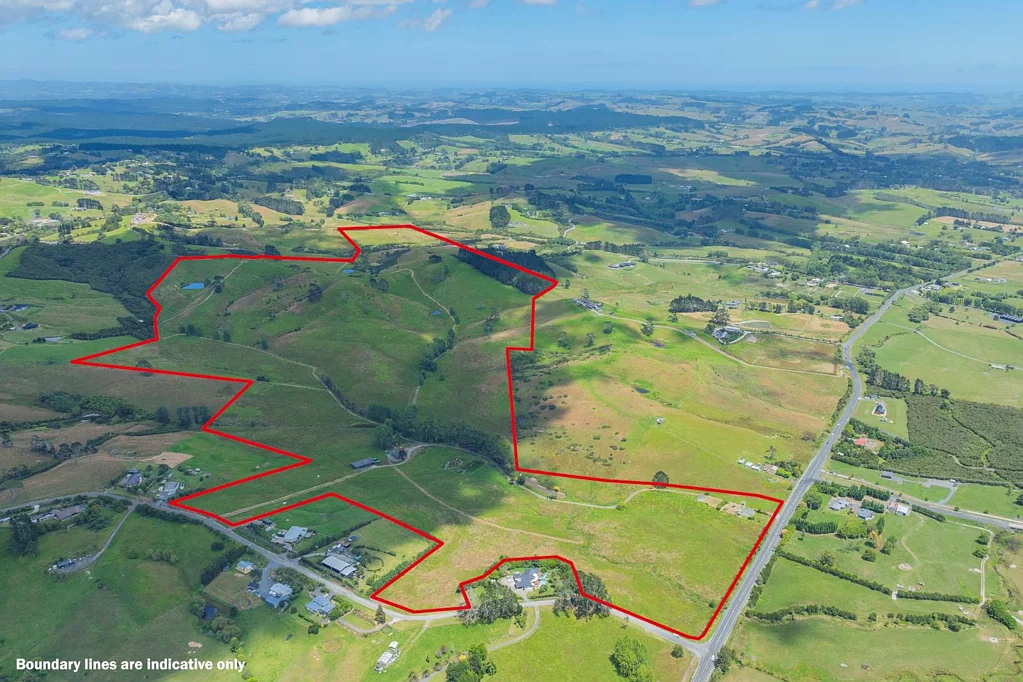 Waitoki 3 Slaapkamer Investment Opportunity - 100Ha of Prime Land