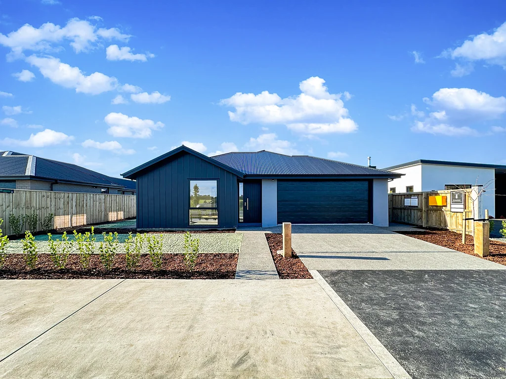 Rolleston 4Zimmer This One Won't Last Long!