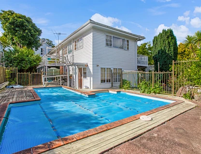 127 Taylors Road, Mount Albert, Auckland City, 6 ਕਮਰੇ, 3 ਬਾਥਰੂਮ, House