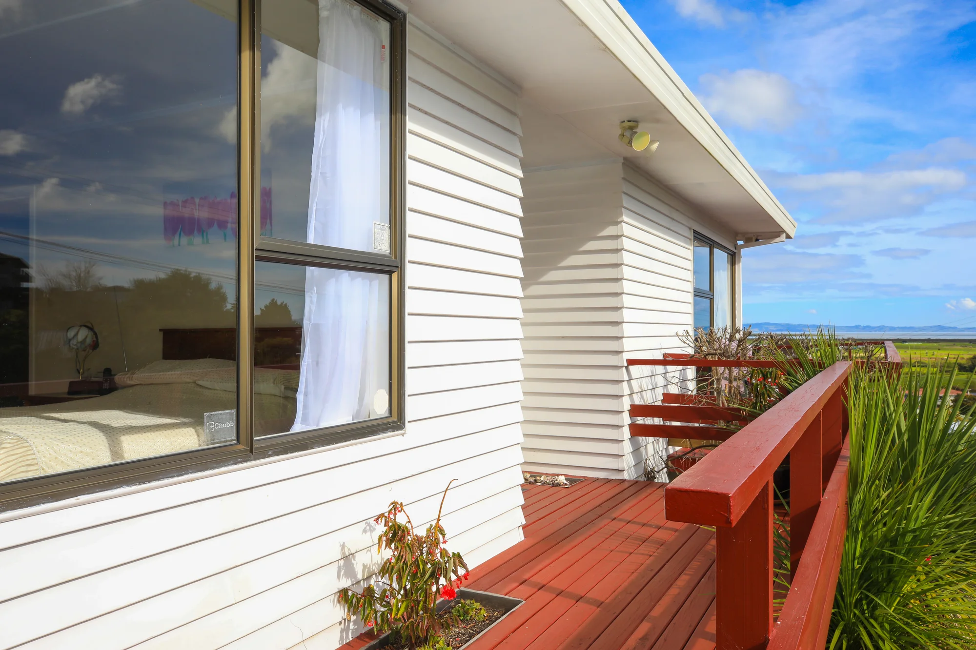 Thames 3Moenga A Home to Make Your Own