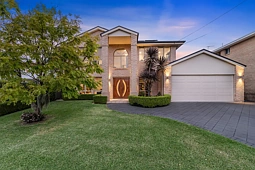 5 Fitzroy Place, Sylvania Waters