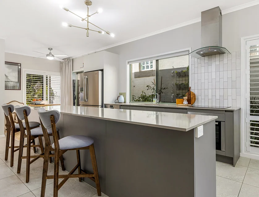3/1 Poinsettia Court, Mooloolaba, Sunshine Coast, 3部屋, 2バスルーム, Apartment