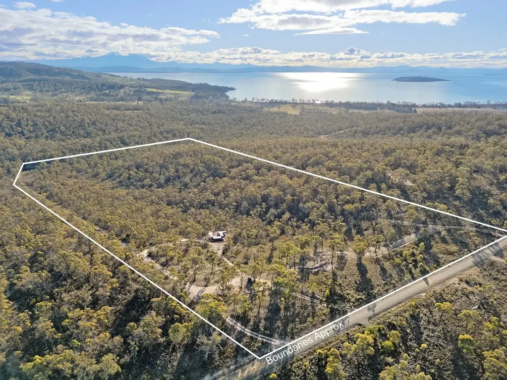 Saltwater River  Peaceful Bush Retreat with Space, Privacy & Stunning Rural and Coastal Views