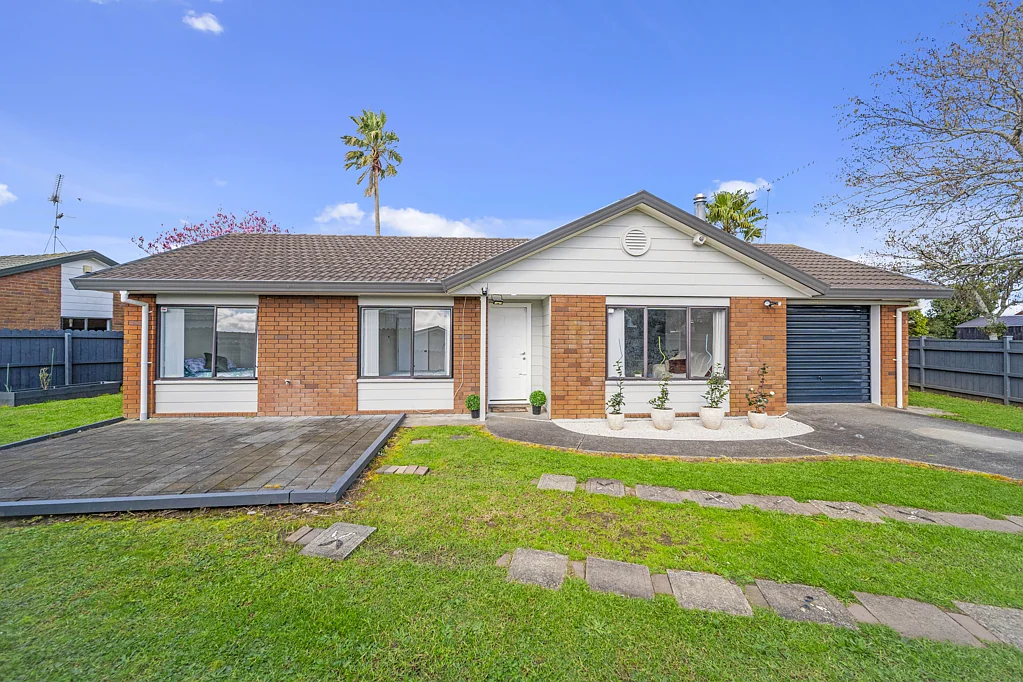 4 Horlicks Place, Randwick Park, Manukau City, Auckland