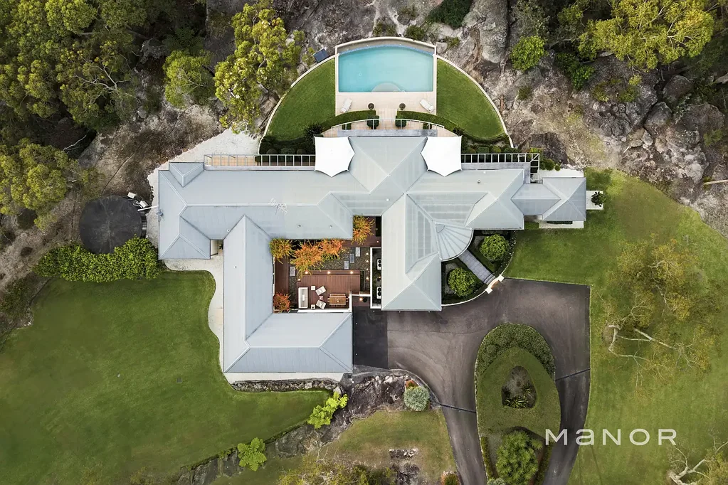 Kenthurst 4침실 Private Acreage with Luxurious Family Living