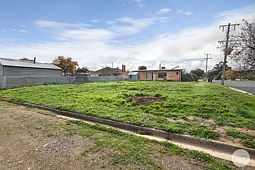 2 Cooper Street, Creswick