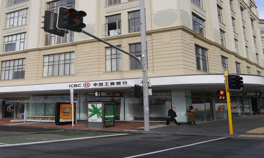 Auckland Central Queen Street Waterfront Gateway