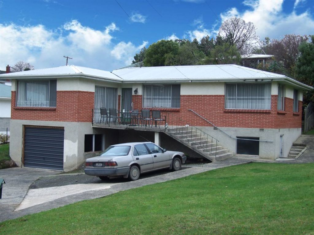 12 Colquhoun Street, Glenross, Dunedin, 3房, 2浴