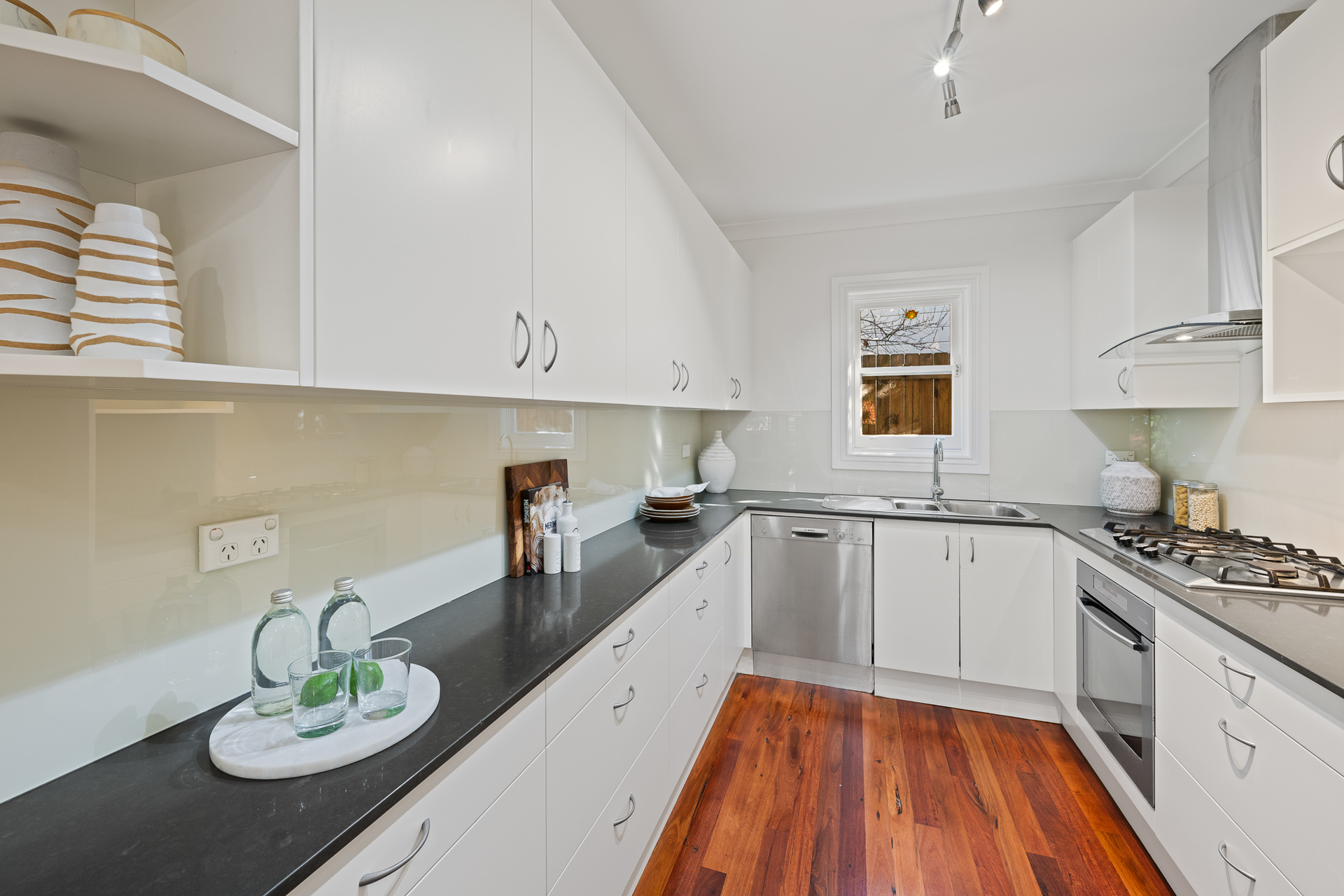 140 FLOSS ST, HURLSTONE PARK NSW 2193, 0 غرف, 0 حمامات, House