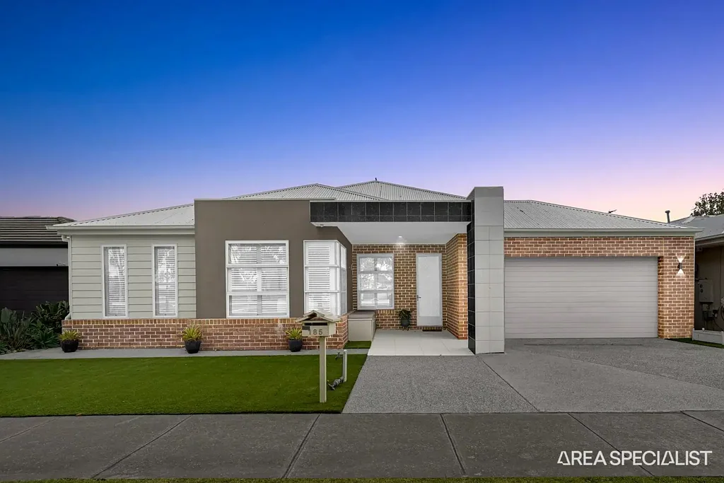 Harkness 4Moenga THE BRIEF: Spacious Family Living with Stunning Outdoor Entertaining!