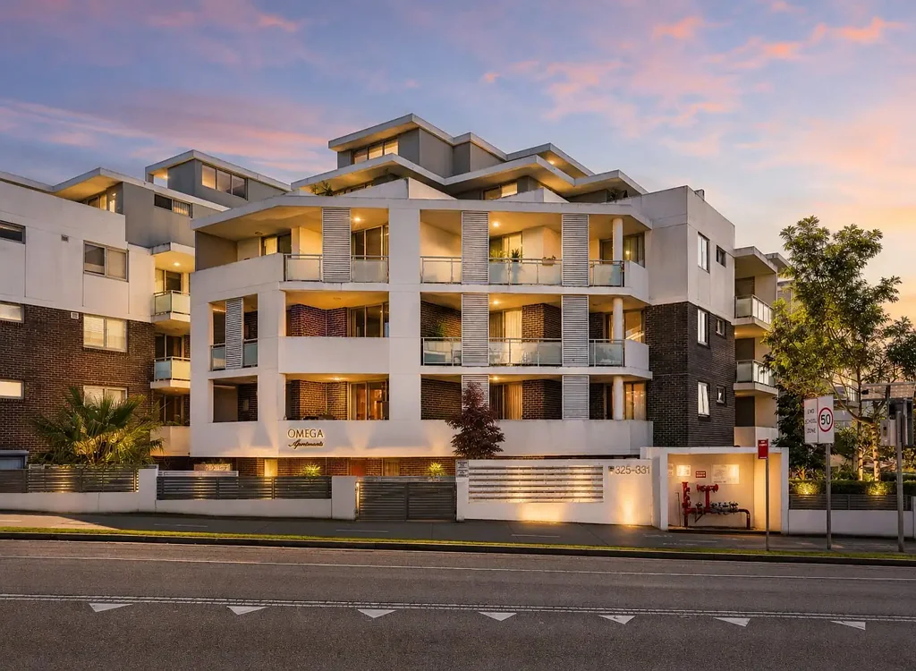 Asquith 1Moenga Oversized One-Bedroom Apartment with Strong $600/week Rental Return