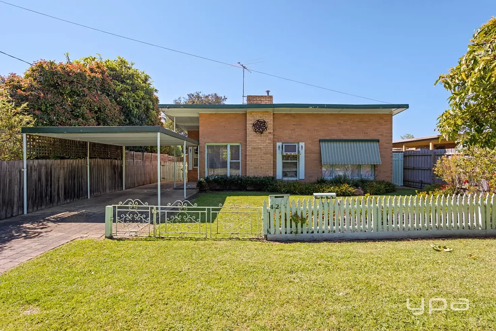 Charming 2-Bedroom Brick Home for Rent