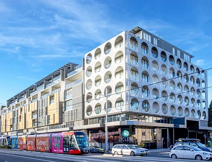 2/42 Anzac Parade, Kensington, Eastern Suburbs, 2部屋, 2バスルーム, Unit