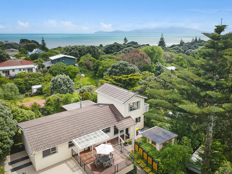 11 Horomona Road, Paekakariki, Kapiti Coast, 4 રૂમ, 0 બાથરૂમ