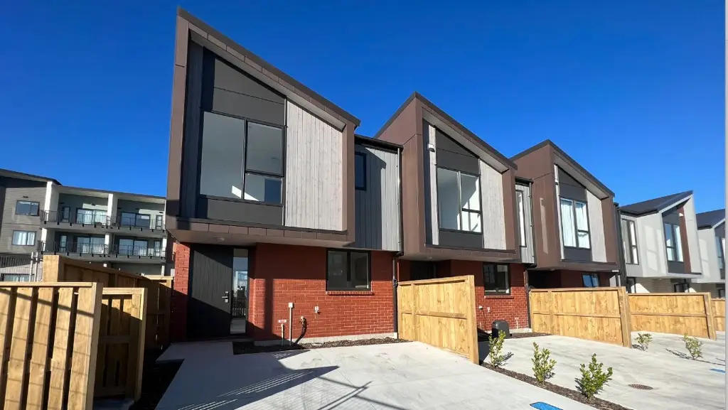 3-Bedroom Brand New Townhouse in Wiri