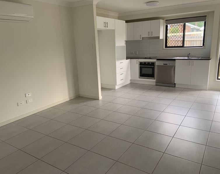 2 CHIKAMEENA ST, LOGAN RESERVE QLD 4133, 0 chambres, 0 salles de bain, House