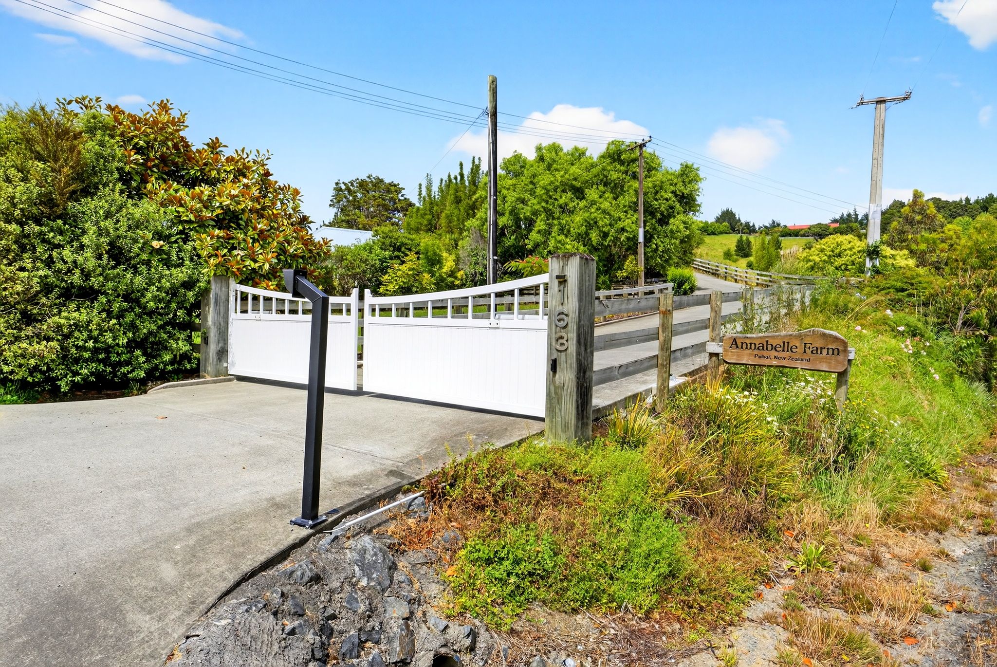 163 Ahuroa Road, Puhoi, photo 2
